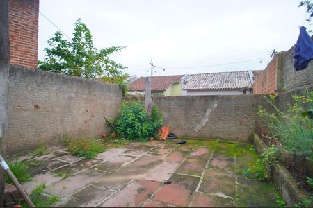 Casa para alugar com 46m², 2 quartos e 1 vagaQuintal