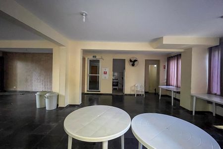 Apartamento para alugar com 60m², 2 quartos e 1 vaga Apartamento para alugar com 60m², 2 quartos e 1 vagaSalão de Festas