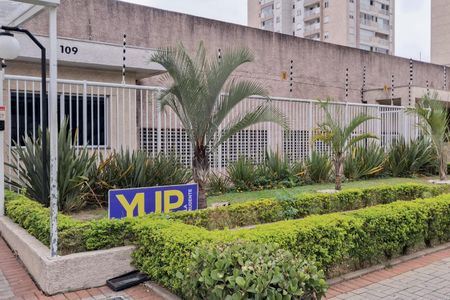 Apartamento à venda com 40m², 2 quartos e 1 vagaFachada e portaria