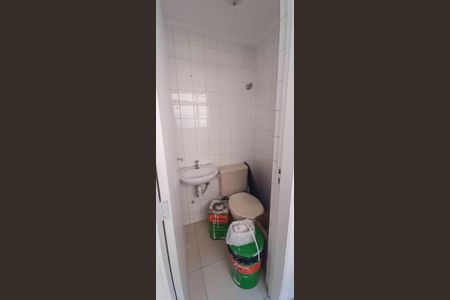 Apartamento à venda com 106m², 3 quartos e 1 vaga Apartamento à venda com 106m², 3 quartos e 1 vagaBanheiro Serviçal
