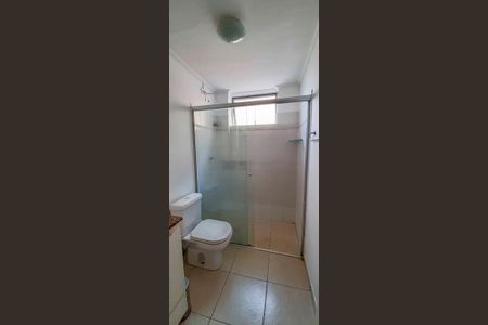 Apartamento à venda com 106m², 3 quartos e 1 vaga Apartamento à venda com 106m², 3 quartos e 1 vagaBanheiro dos Quartos