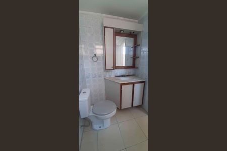 Apartamento à venda com 106m², 3 quartos e 1 vaga Apartamento à venda com 106m², 3 quartos e 1 vagaBanheiro da Suíte