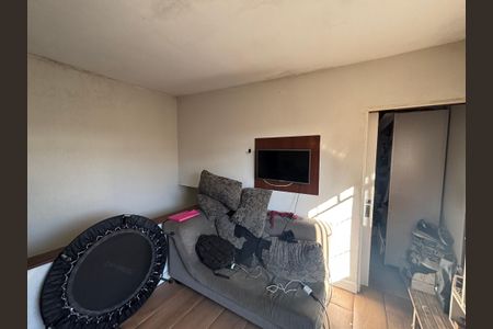 Casa para alugar com 3 quartos, 70m² em Vila Uniao (zona Leste), São Paulo