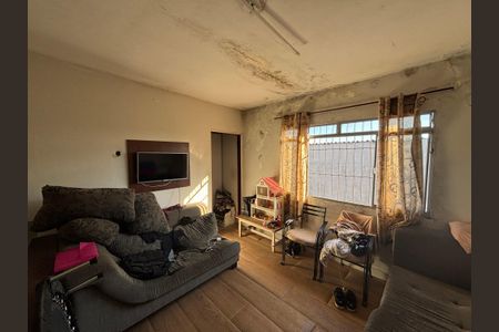 Casa para alugar com 3 quartos, 70m² em Vila Uniao (zona Leste), São Paulo