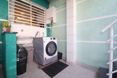 Casa à venda com 95m², 2 quartos e 2 vagasÁrea de Serviço
