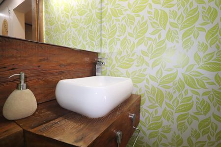 Casa à venda com 95m², 2 quartos e 2 vagasLavabo