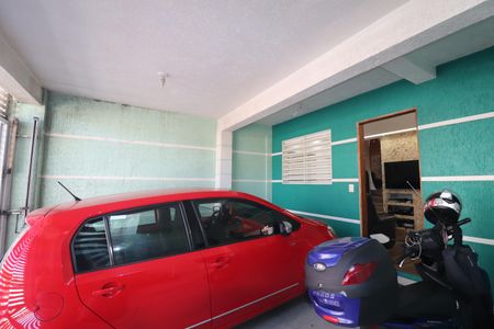 Casa à venda com 95m², 2 quartos e 2 vagasGaragem