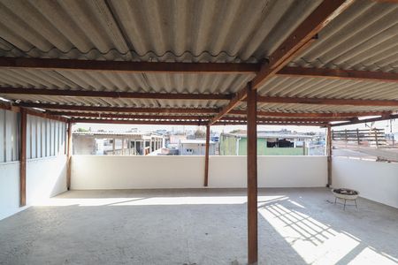 Casa para alugar com 135m², 2 quartos e sem vaga Casa para alugar com 135m², 2 quartos e sem vagaVaranda