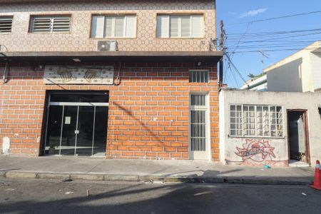 Fachada de casa para alugar com 2 quartos, 135m² em Jardim Brasil (zona Norte), São Paulo