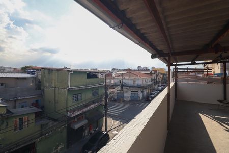 Casa para alugar com 135m², 2 quartos e sem vaga Casa para alugar com 135m², 2 quartos e sem vagaVaranda