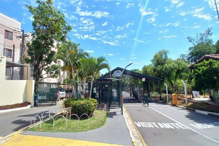 Apartamento à venda com 42m², 2 quartos e 1 vagaFachada e Portaria