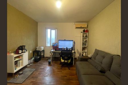 Casa à venda com 185m², 3 quartos e 2 vagas