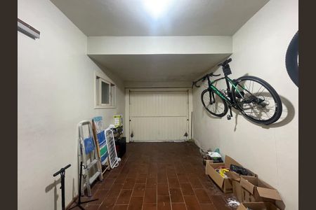 Casa à venda com 185m², 3 quartos e 2 vagas