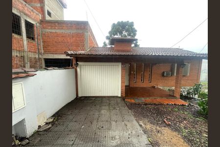 Casa à venda com 185m², 3 quartos e 2 vagas