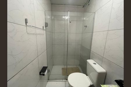 Casa à venda com 185m², 3 quartos e 2 vagas