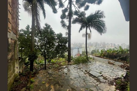 Casa à venda com 185m², 3 quartos e 2 vagas