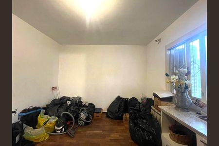 Casa à venda com 185m², 3 quartos e 2 vagas