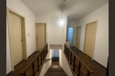 Casa à venda com 185m², 3 quartos e 2 vagas