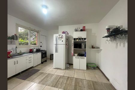 Casa à venda com 185m², 3 quartos e 2 vagas