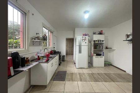 Casa à venda com 185m², 3 quartos e 2 vagas