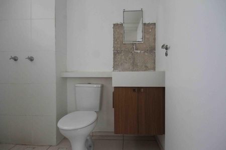 Apartamento à venda com 44m², 2 quartos e 1 vaga Apartamento à venda com 44m², 2 quartos e 1 vagaBanheiro