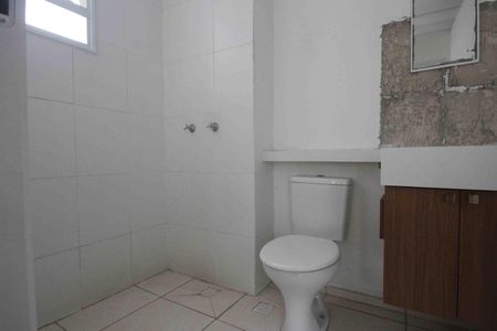 Apartamento à venda com 44m², 2 quartos e 1 vaga Apartamento à venda com 44m², 2 quartos e 1 vagaBanheiro