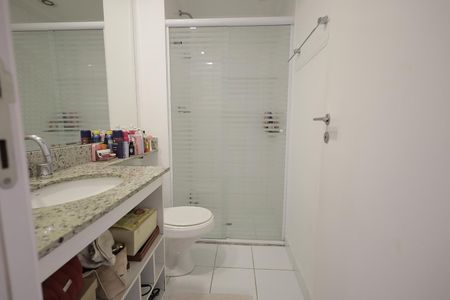 Apartamento à venda com 89m², 3 quartos e 2 vagas Apartamento à venda com 89m², 3 quartos e 2 vagasBanheiro
