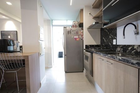 Apartamento à venda com 89m², 3 quartos e 2 vagas Apartamento à venda com 89m², 3 quartos e 2 vagasCozinha