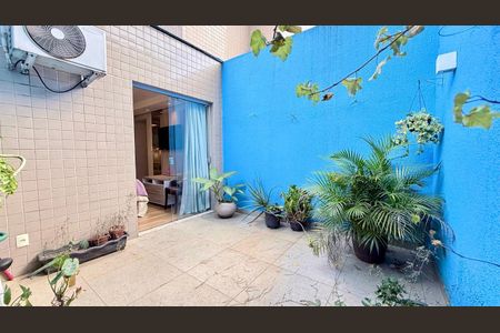 Apartamento à venda com 197m², 3 quartos e 3 vagas