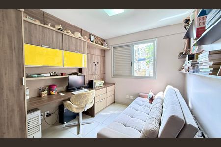 Apartamento à venda com 197m², 3 quartos e 3 vagas