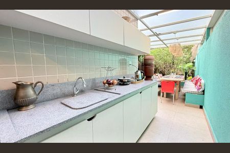 Apartamento à venda com 197m², 3 quartos e 3 vagas