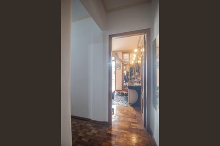Apartamento à venda com 101m², 3 quartos e sem vagaCorredor