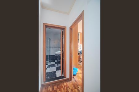 Apartamento à venda com 101m², 3 quartos e sem vagaCorredor
