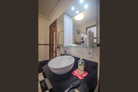 Apartamento à venda com 101m², 3 quartos e sem vagaBanheiro 2