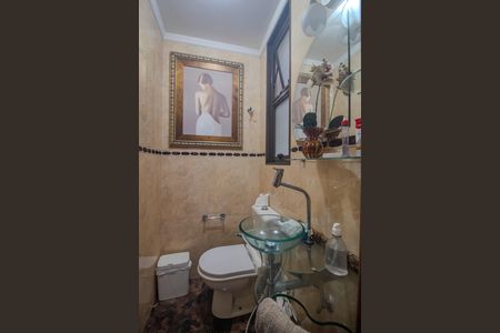 Apartamento à venda com 101m², 3 quartos e sem vagaBanheiro