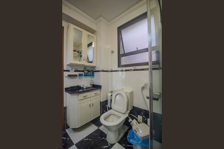 Apartamento à venda com 101m², 3 quartos e sem vagaBanheiro 2