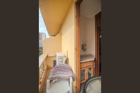 Apartamento à venda com 101m², 3 quartos e sem vagaVaranda