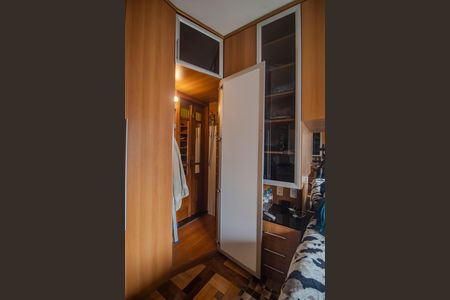 Apartamento à venda com 101m², 3 quartos e sem vagaQuarto 2