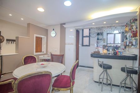 Apartamento à venda com 101m², 3 quartos e sem vagaSala