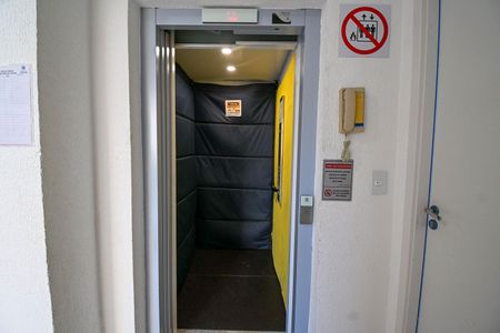Apartamento à venda com 48m², 2 quartos e 1 vagaFachada do bloco