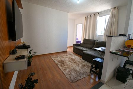Sala de apartamento à venda com 2 quartos, 48m² em Colonial, Contagem