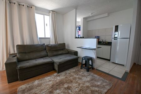 Sala de apartamento à venda com 2 quartos, 48m² em Colonial, Contagem