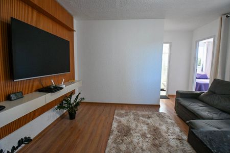 Sala de apartamento à venda com 2 quartos, 48m² em Colonial, Contagem