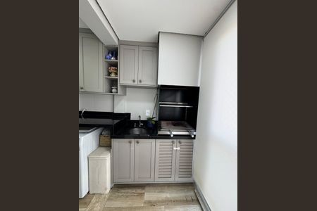 Apartamento à venda com 72m², 2 quartos e 2 vagasÁrea gourmet