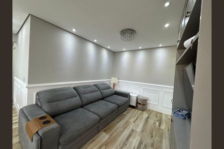 Apartamento à venda com 72m², 2 quartos e 2 vagasSala