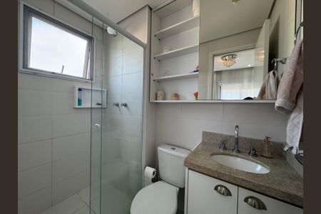 Apartamento à venda com 72m², 2 quartos e 2 vagasBanheiro da Suíte 1