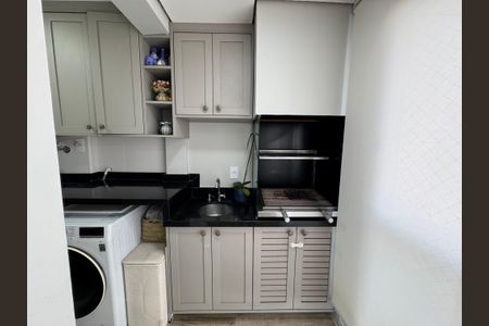 Apartamento à venda com 72m², 2 quartos e 2 vagasÁrea gourmet