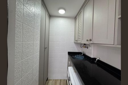 Apartamento à venda com 72m², 2 quartos e 2 vagasÁrea de Serviço
