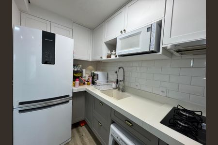 Apartamento à venda com 72m², 2 quartos e 2 vagasCozinha