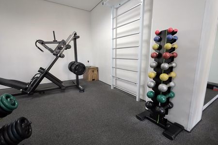 Apartamento à venda com 79m², 2 quartos e 1 vaga Apartamento à venda com 79m², 2 quartos e 1 vagaÁrea comum - Academia